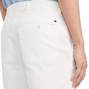 Tommy Hilfiger White khaki shorts.
